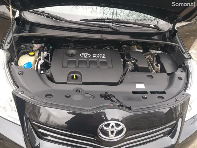 Toyota Verso 2010 · 1.8 CVT