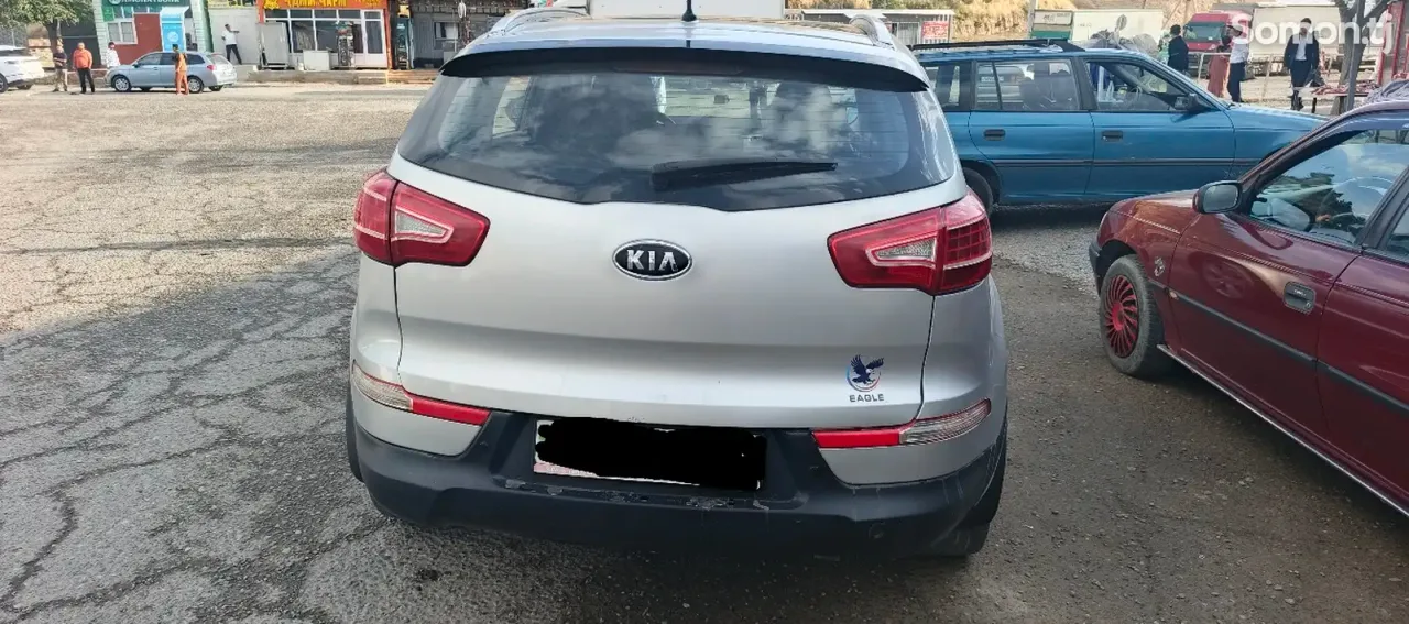 Kia Sportage 2011 · 2.0 AT