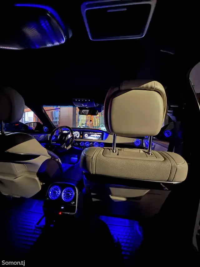 Mercedes-Benz S class 2016 · 6.3 AT