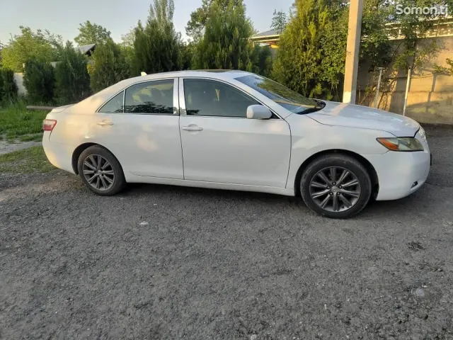 Toyota Camry 2009 · 2.4 AT