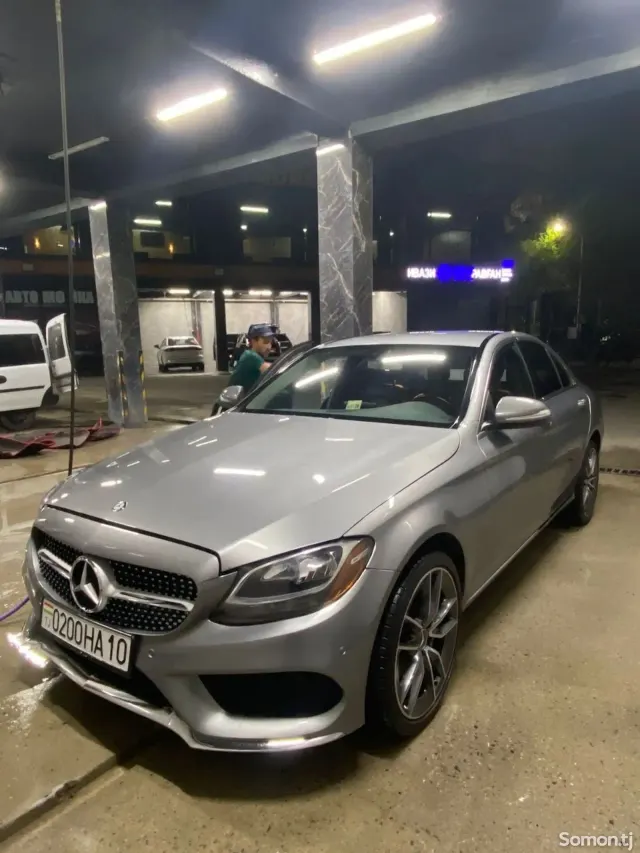 Mercedes-Benz C class 2015 · 2.0 AT