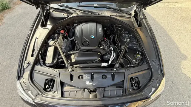 BMW 5 series 2016 · 2.0 AT