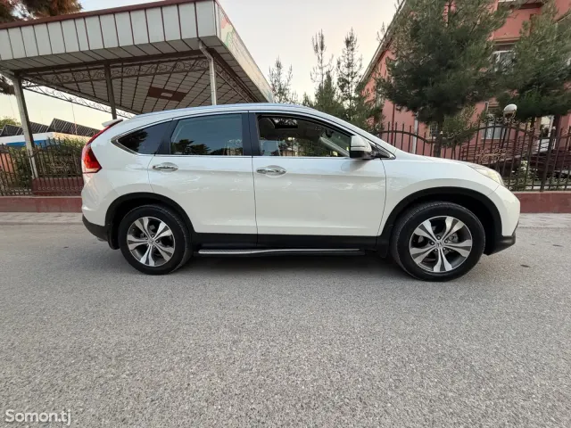 Honda CR-V 2013 · 2.4 AT