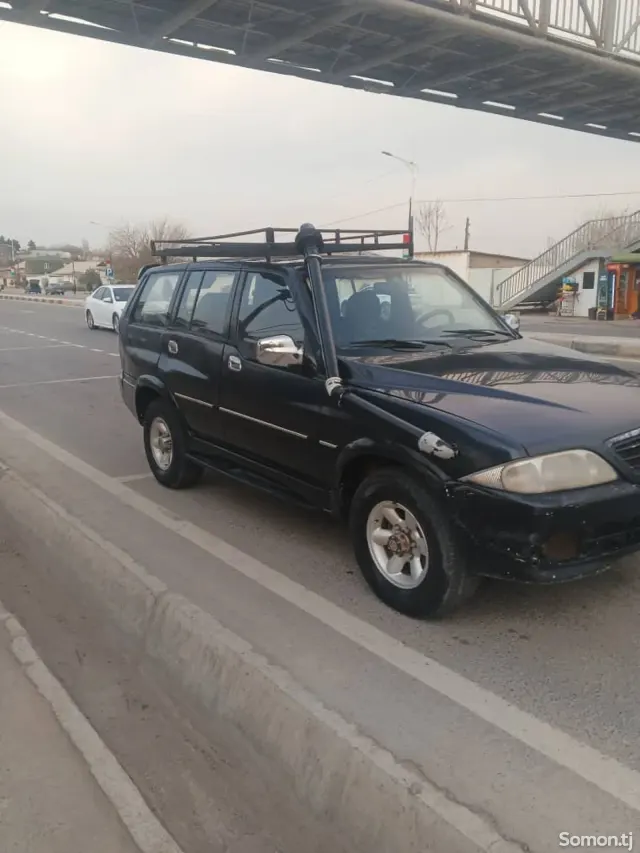 Ssang Yong Musso 2000 · 2.2 MT