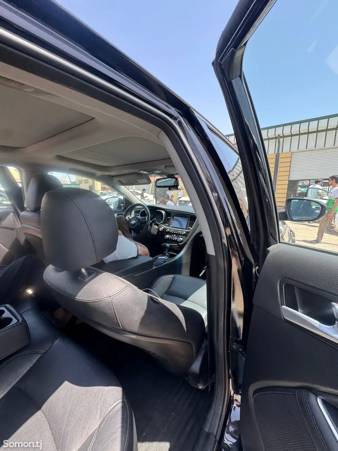 Kia K5 2014 · 2.0 AT