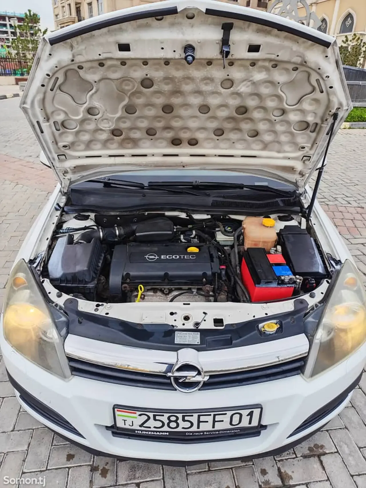 Opel Astra H 2007 · 1.6 MT