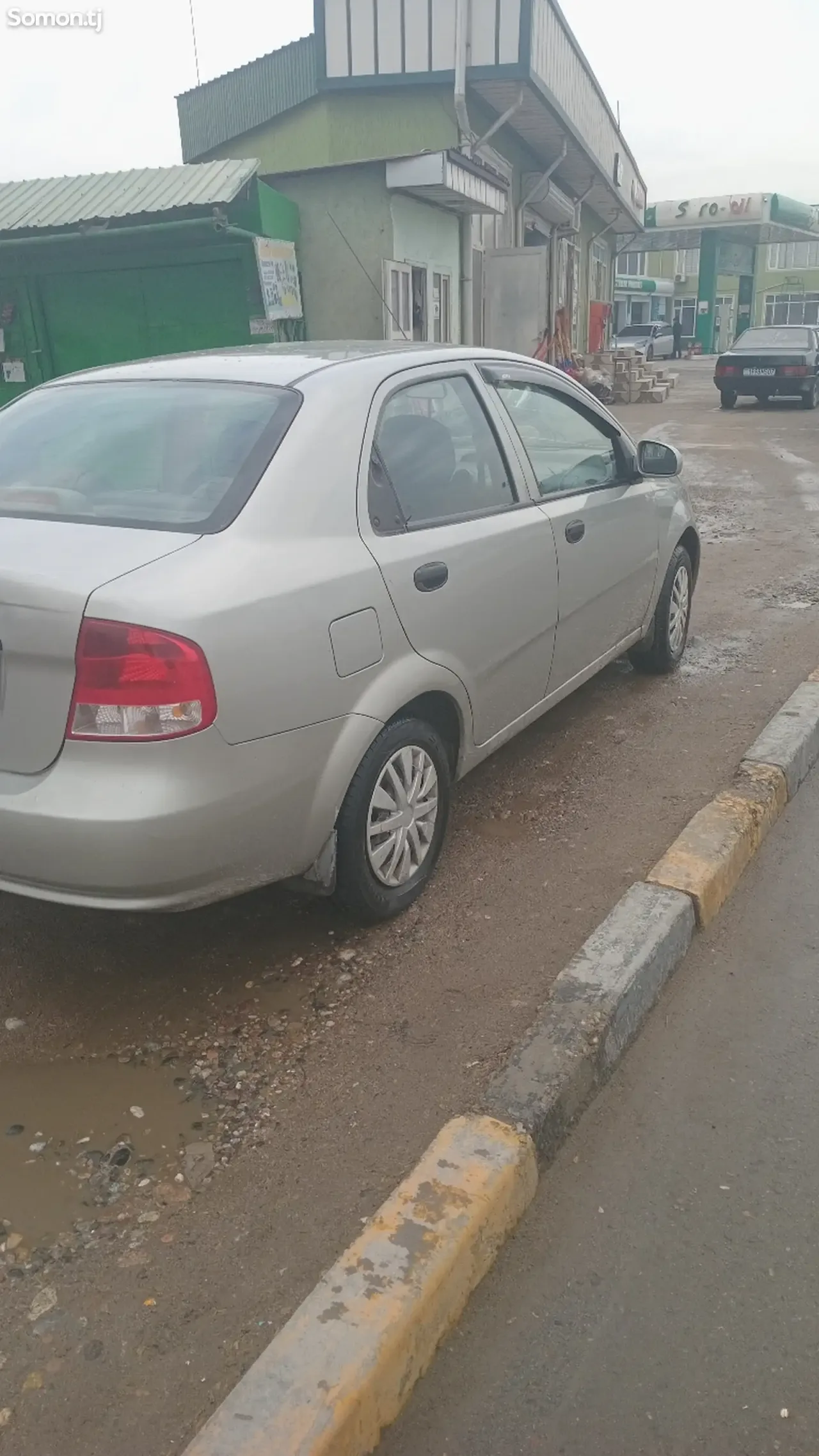 Chevrolet Aveo 2005 · 1.6 AT