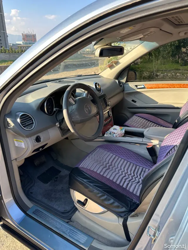 Mercedes-Benz ML class 2006 · 3.5 AT