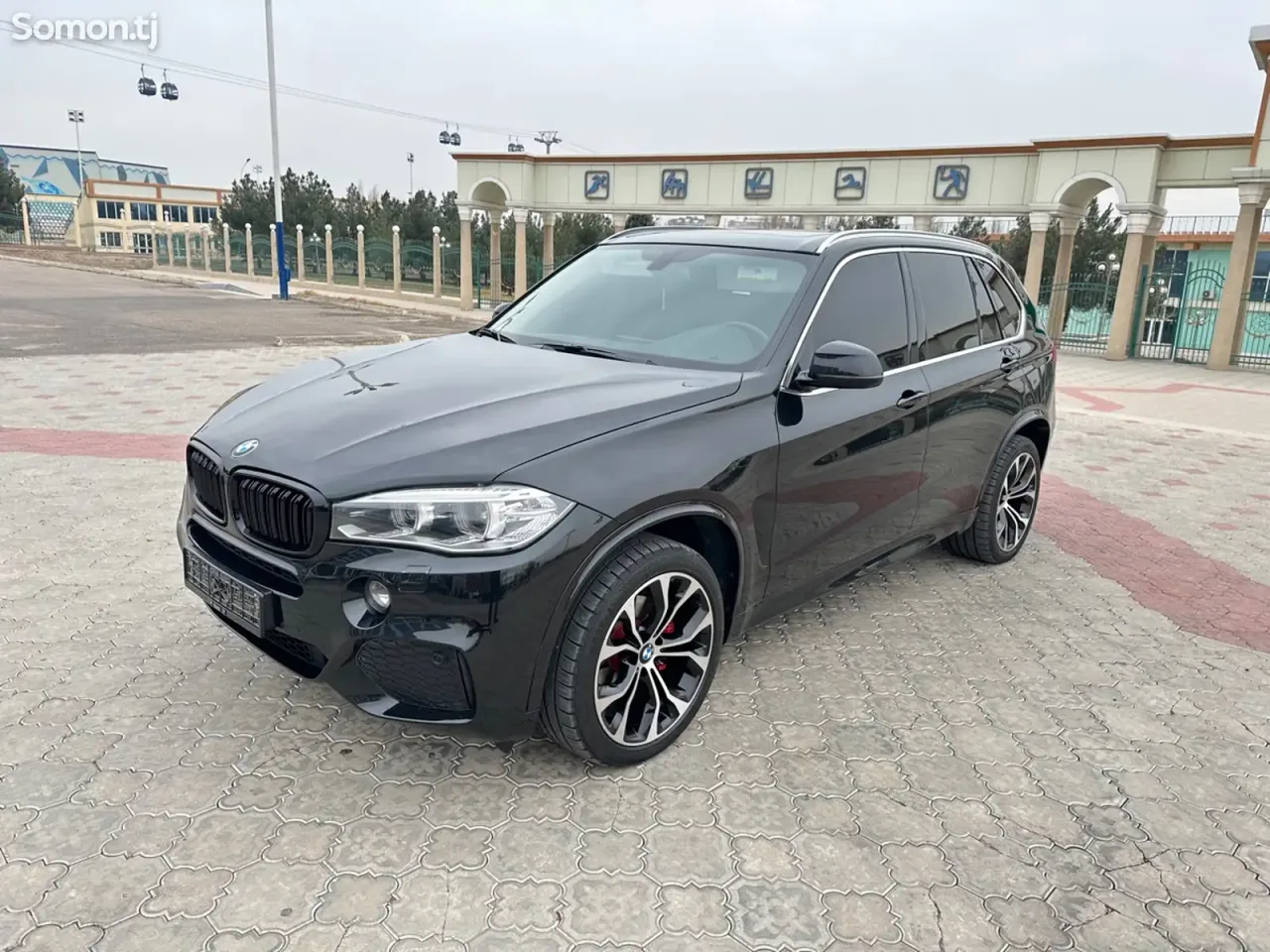 BMW X5 2014 · 3.0 AT