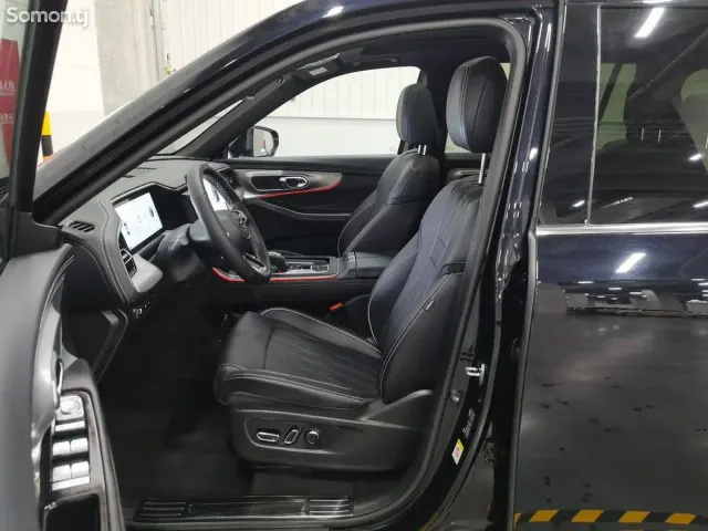 GAC Trumpchi GS8 2025 · 2.0 AT