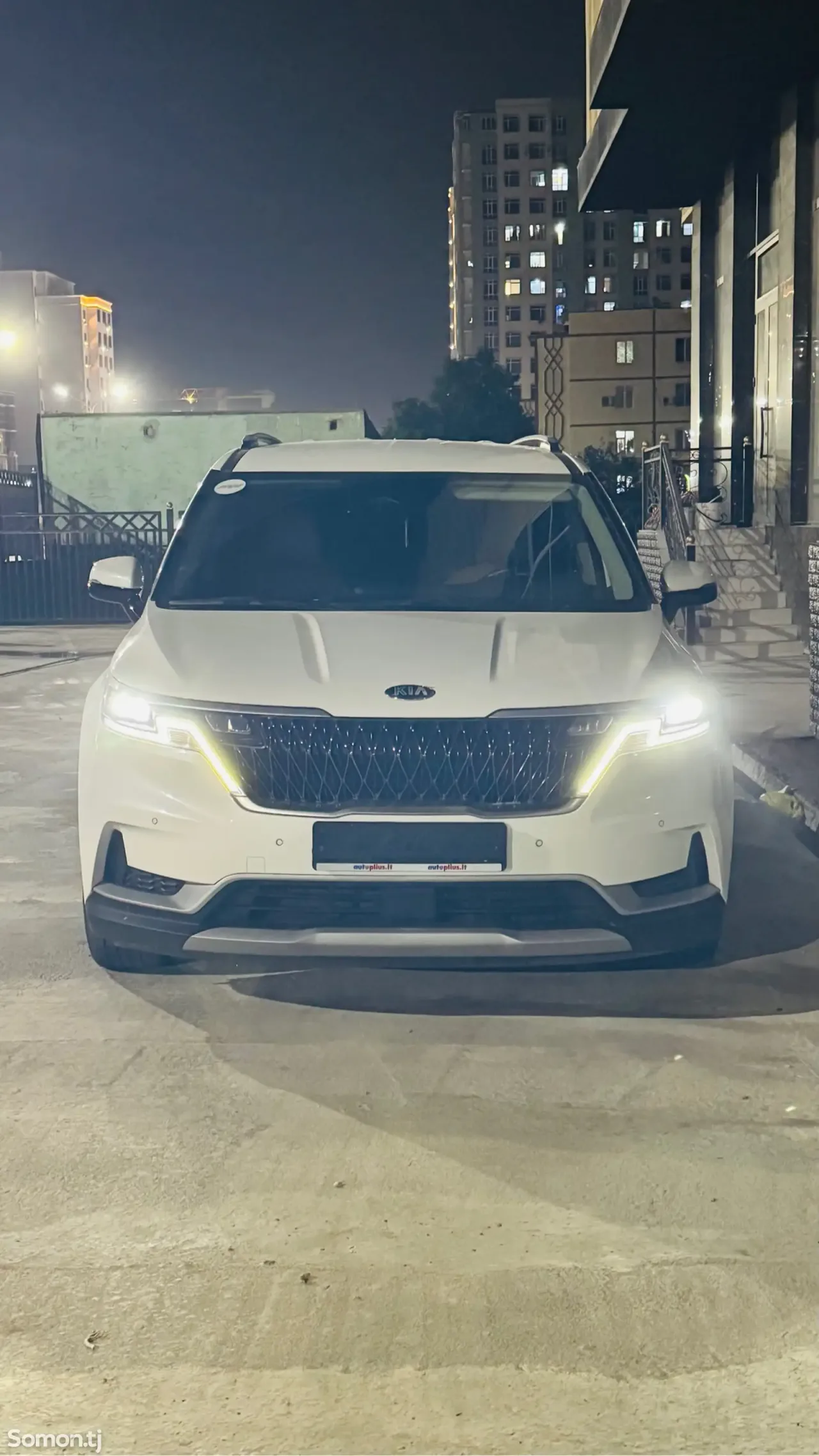 Kia Carnival 2021 · 2.2 AT
