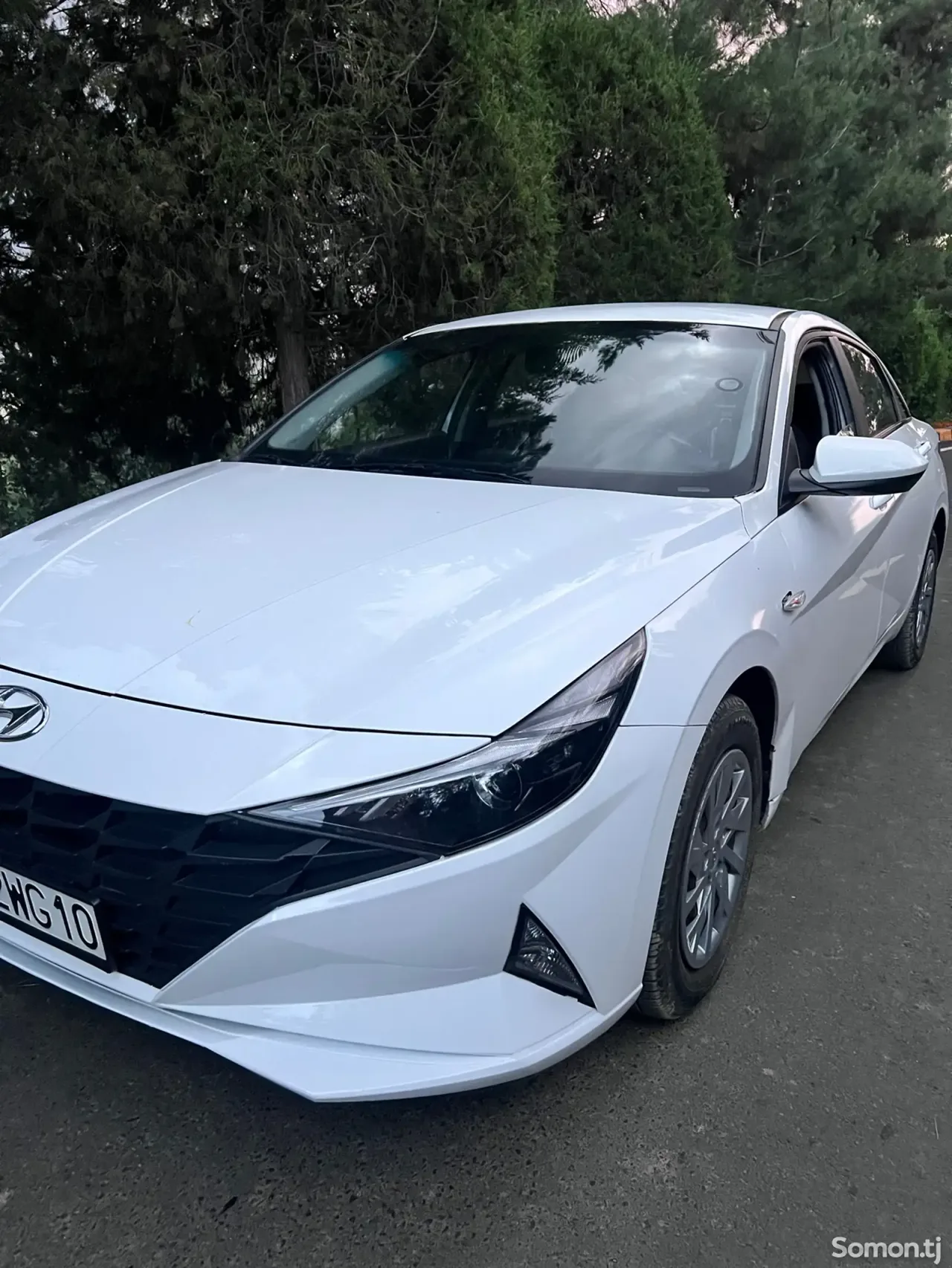 Hyundai Elantra 2022 · 1.6 AT