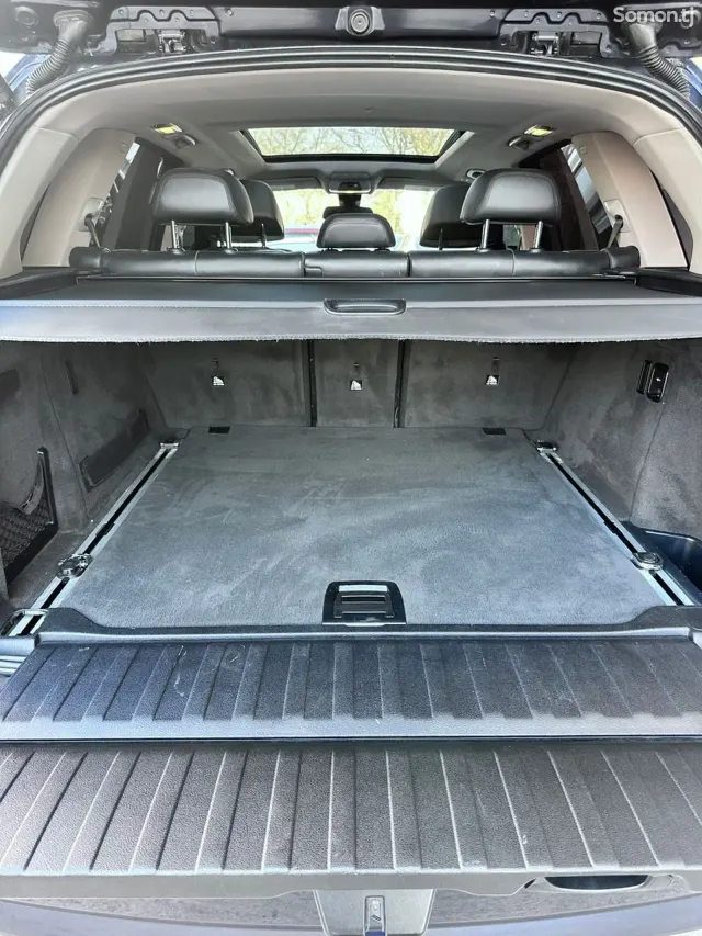 BMW X5 2015 · 3.0 AT