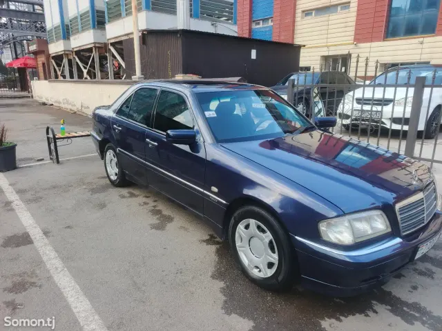 Mercedes-Benz C class 1998 · 1.8 MT