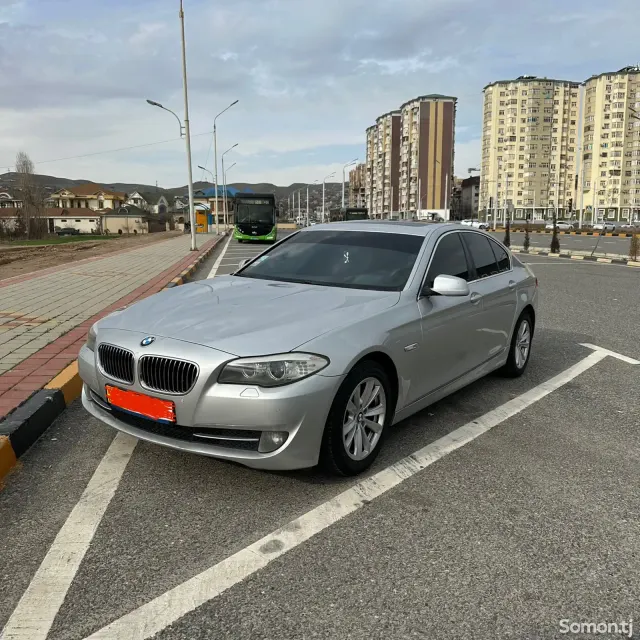 BMW 5 series 2013 · 2.0 AT