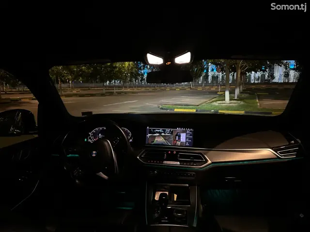 BMW X5 2019 · 4.0 AT