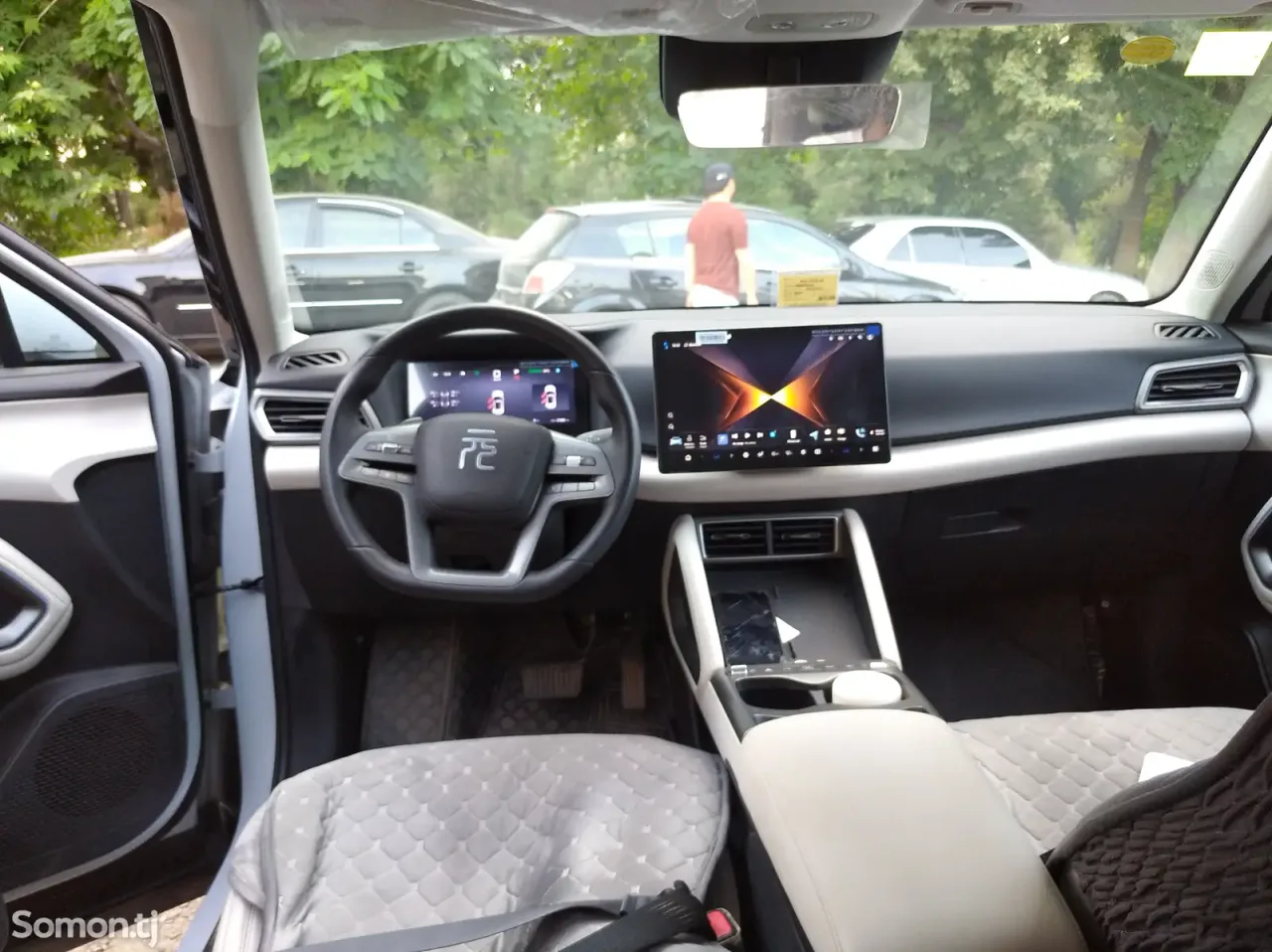 BYD Yuan Up 2025 · AT
