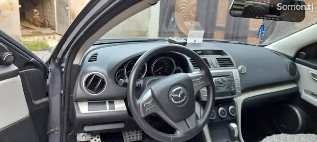 Mazda 6 2008 · 2.0 AT
