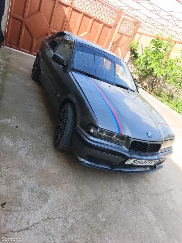 BMW M3 1996 · 1.8 MT
