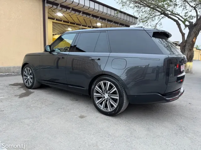 Land Rover Vogue 2025 · 3.0 AT
