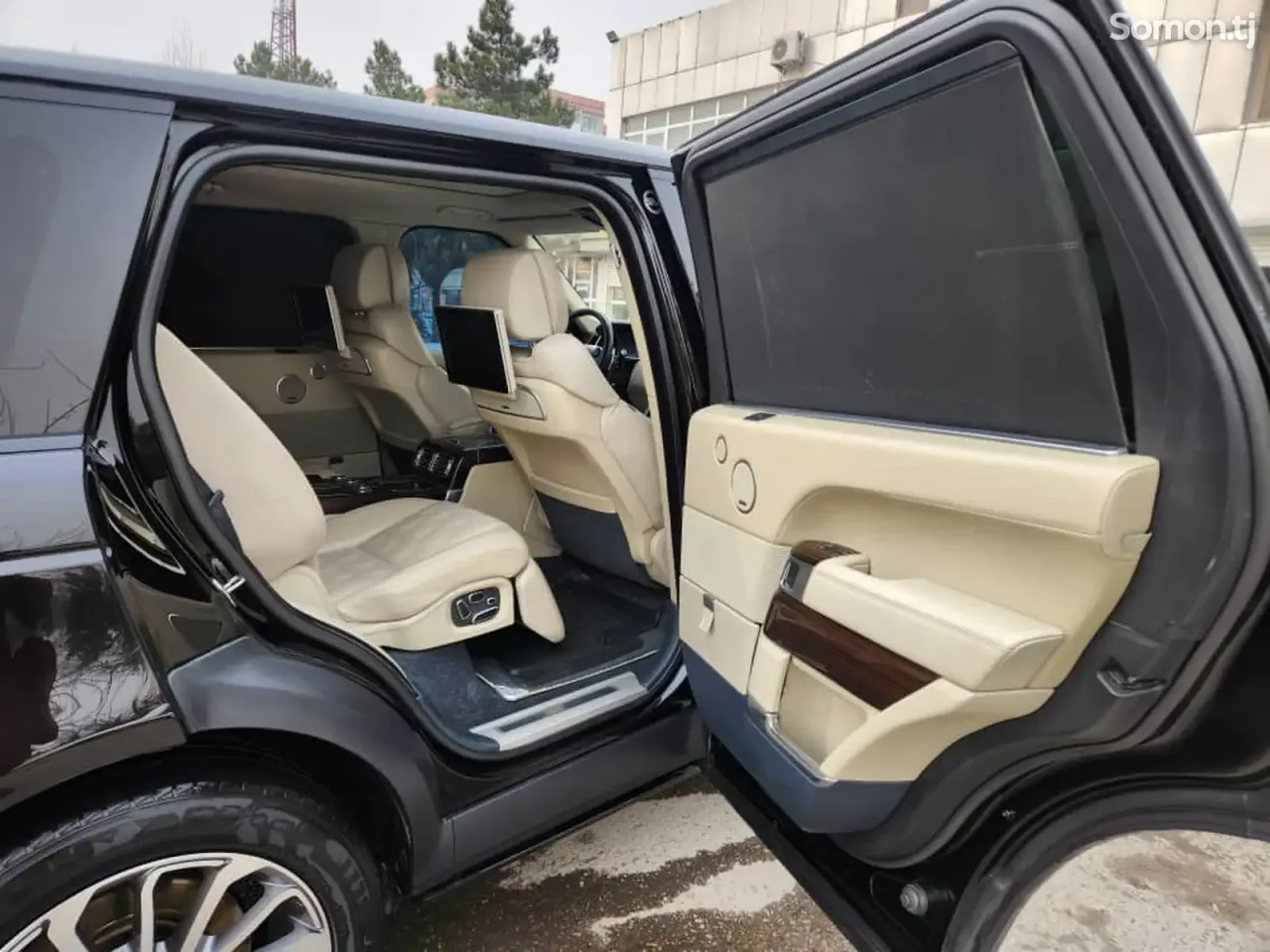 Land Rover Vogue 2017 · 5.0 AT