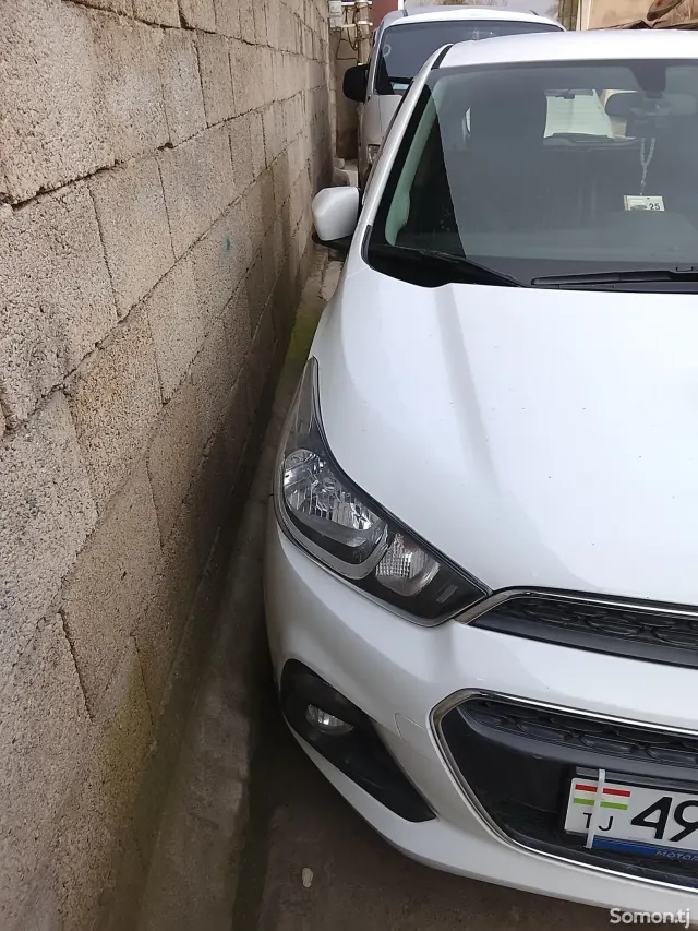 Chevrolet Spark 2017 · 1.3 AT