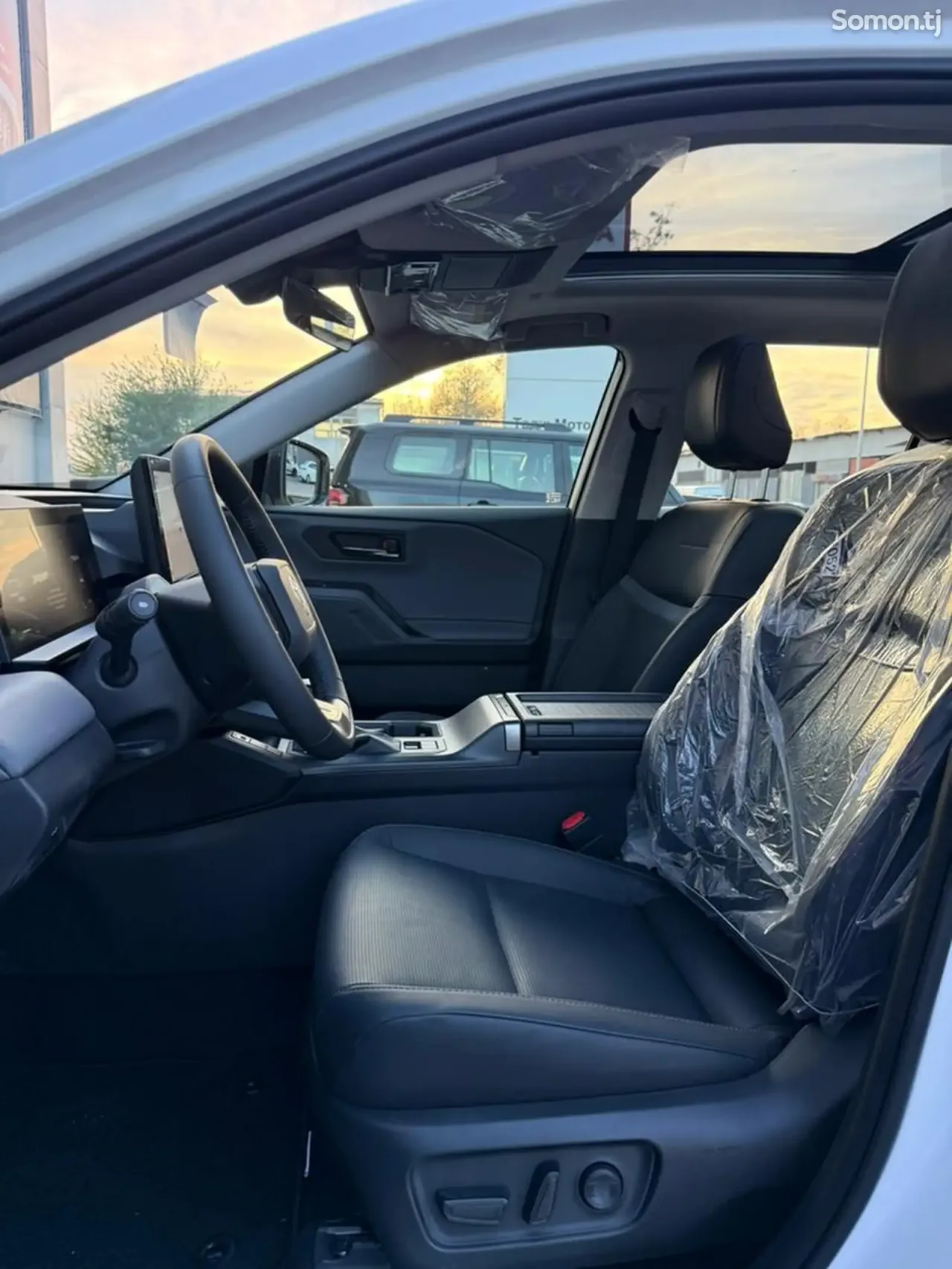 Toyota RAV 4 2026 · 2.5 AT