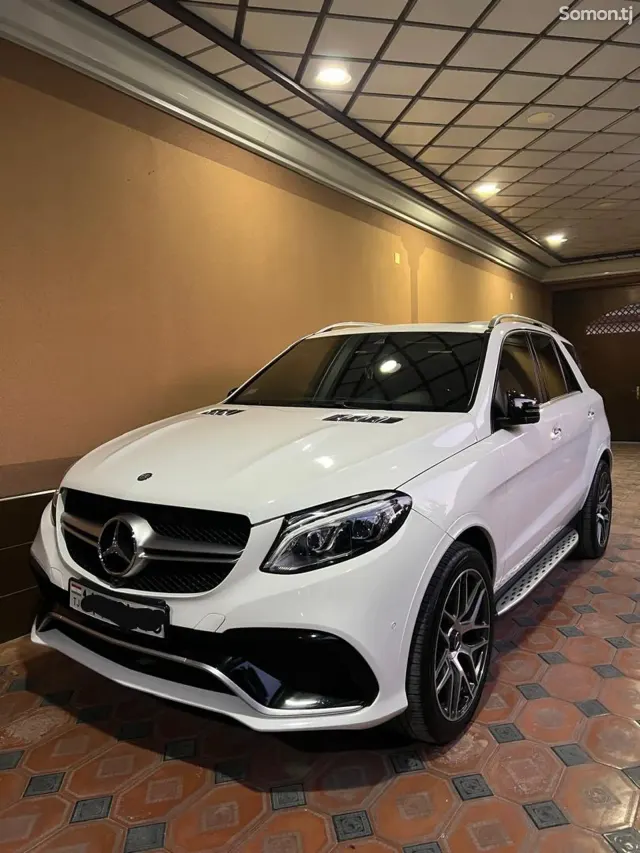 Mercedes-Benz GLE class 2016 · 3.5 AT