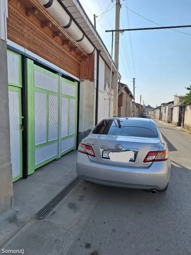 Toyota Camry 2011 · 2.5 AT