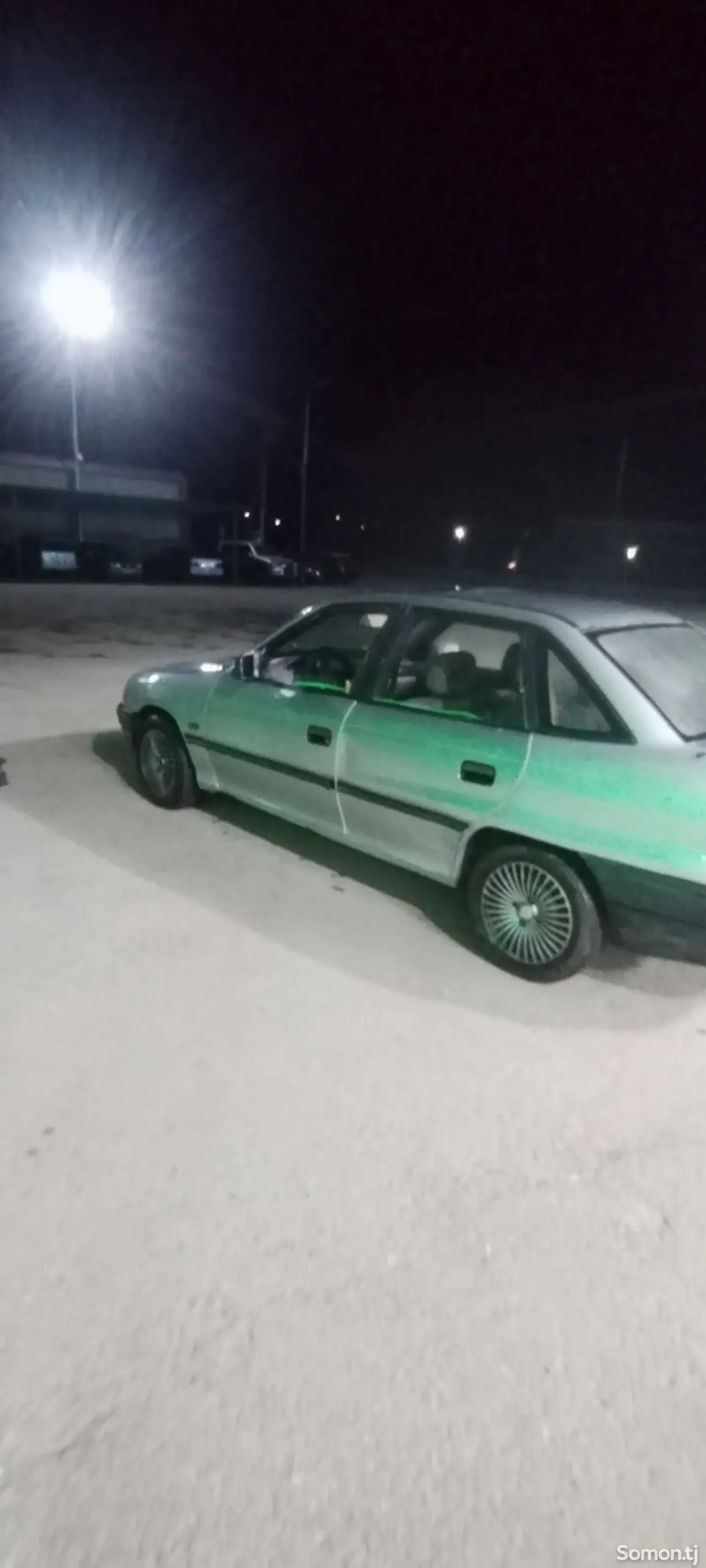Opel Astra F 1992 · 1.6 MT