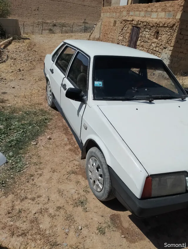 Lada (ВАЗ) 21099 1995 · 1.5 MT