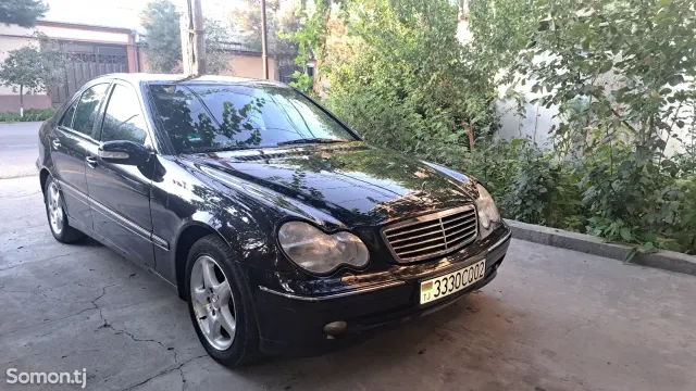 Mercedes-Benz C class 2000 · 2.0 MT