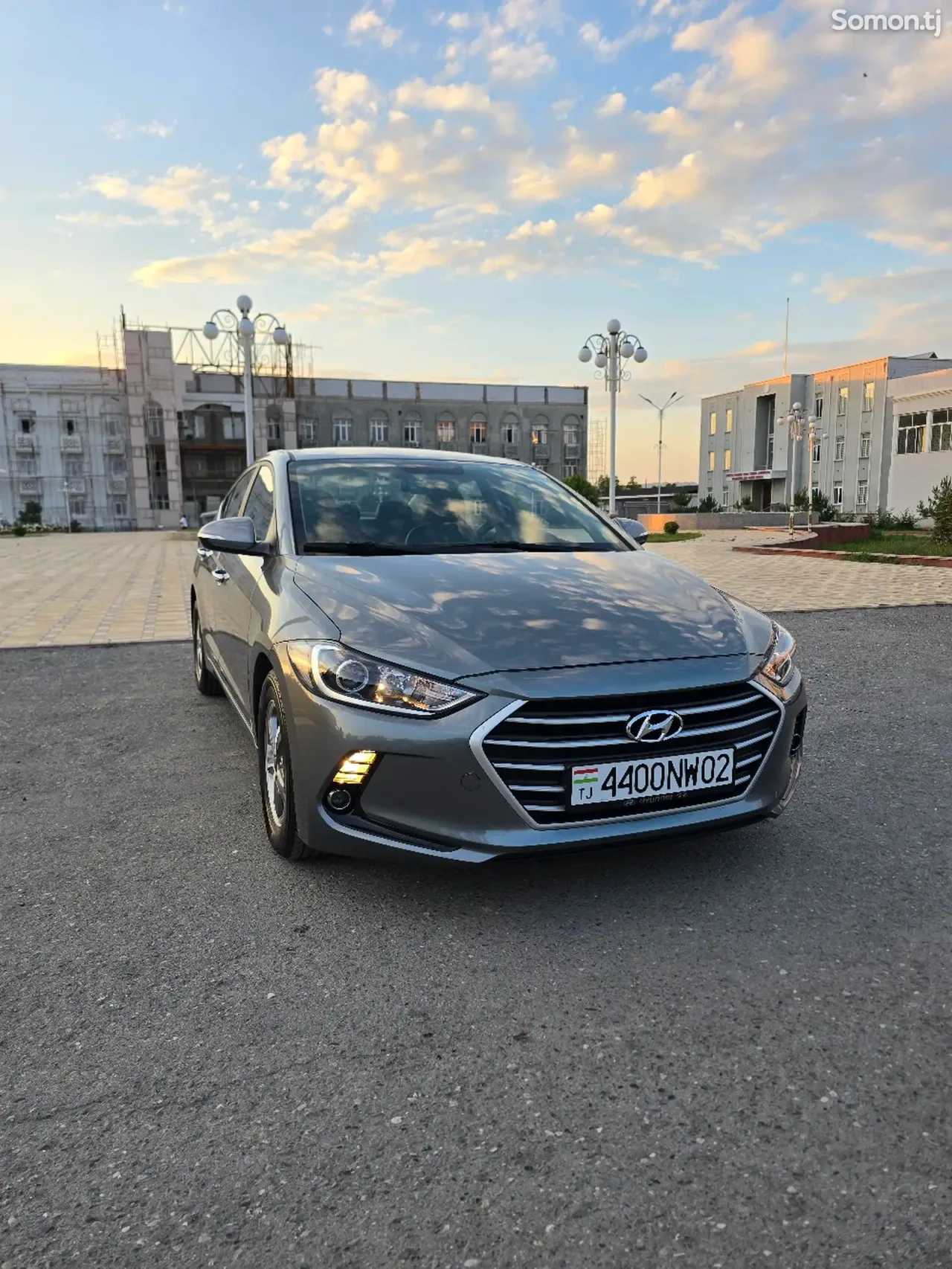 Hyundai Avante 2016 · 1.6 AT