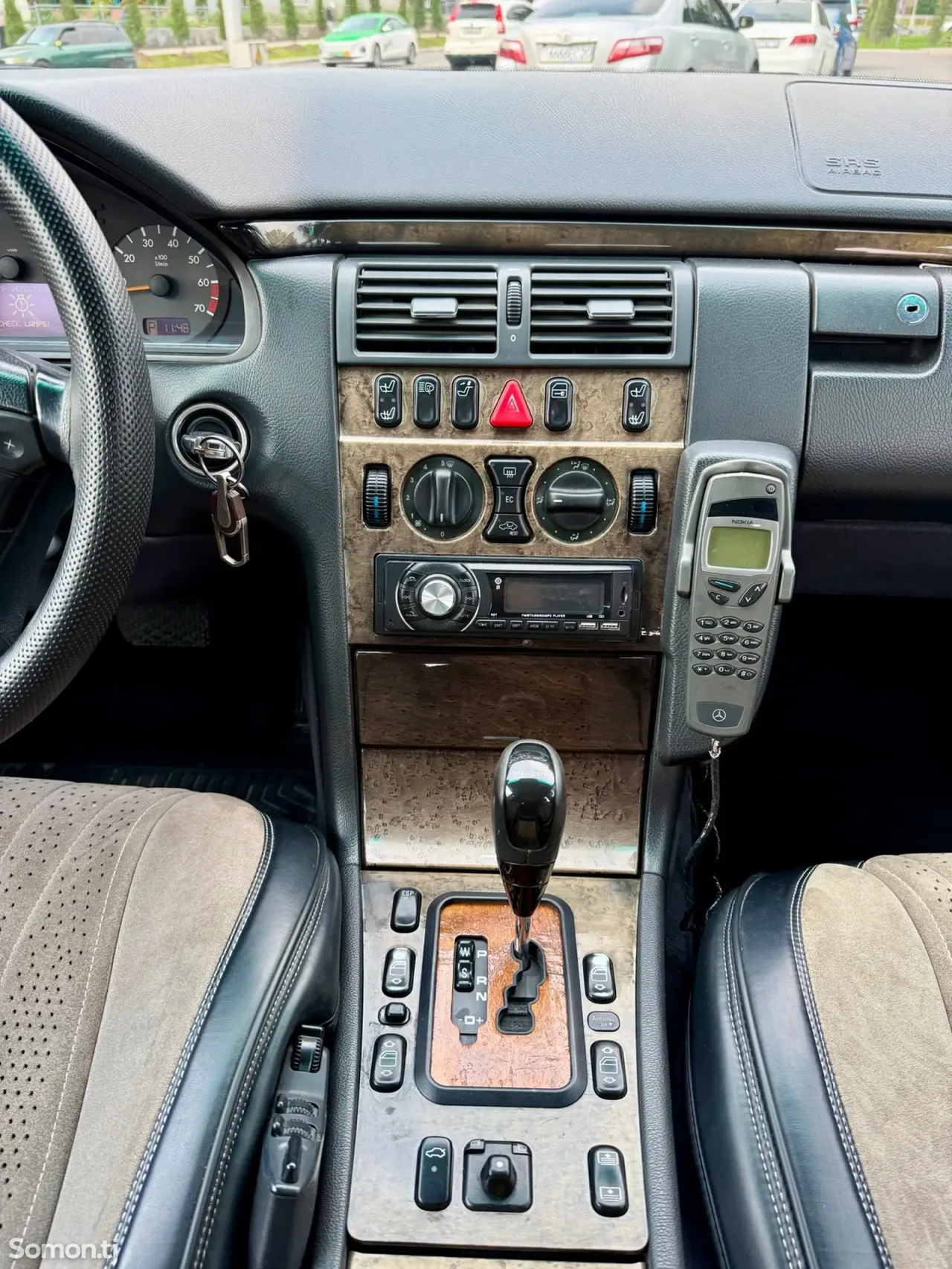 Mercedes-Benz E class 2001 · 2.3 AT