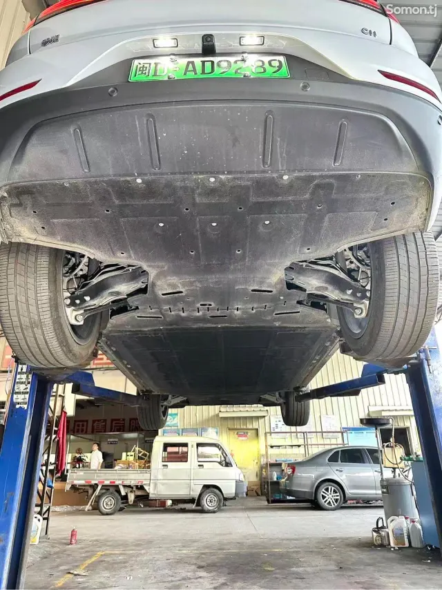 Leapmotor C11 2025 · AT