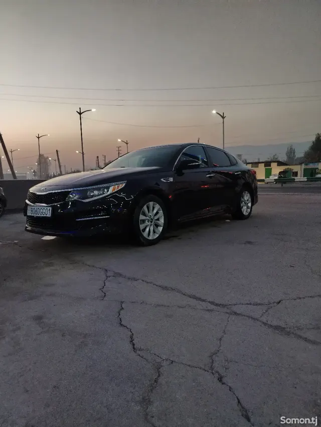 Kia Optima 2018 · 2.4 AT