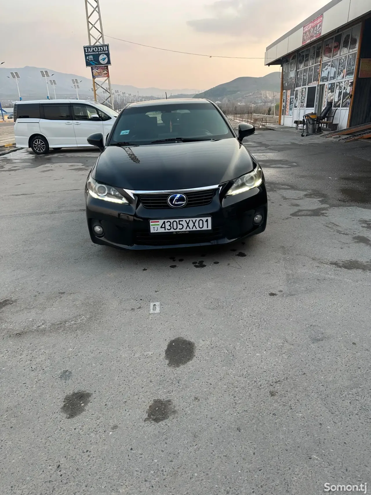 Lexus CT series 2013 · 2.0 CVT