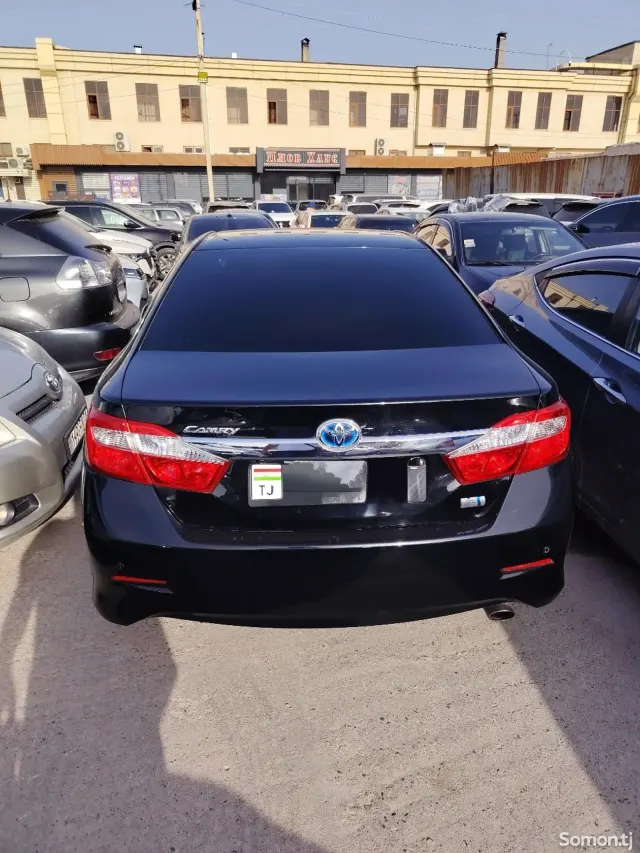 Toyota Camry 2014 · 2.5 AT