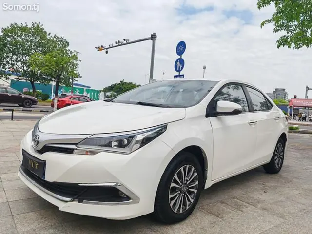 Toyota Corolla 2017 · 1.8 AT