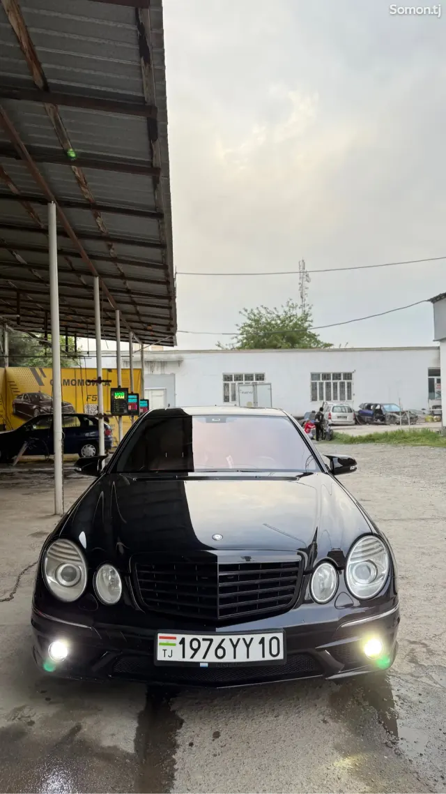 Mercedes-Benz E class 2009 · 3.5 AT
