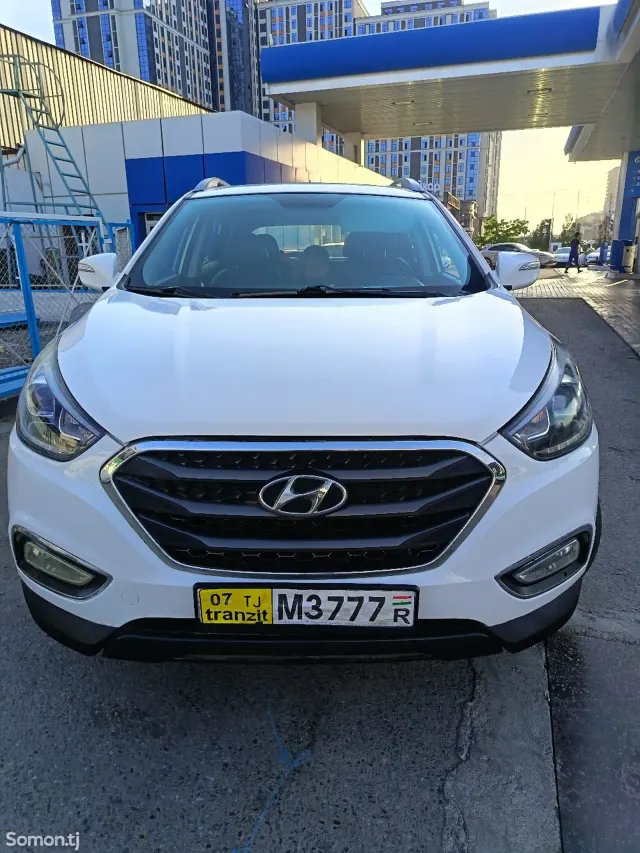 Hyundai Tucson 2015 · 2.0 AT