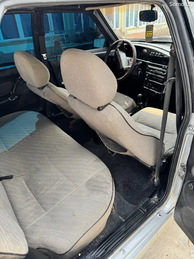 Lada (ВАЗ) 2105 2005 · 1.6 MT