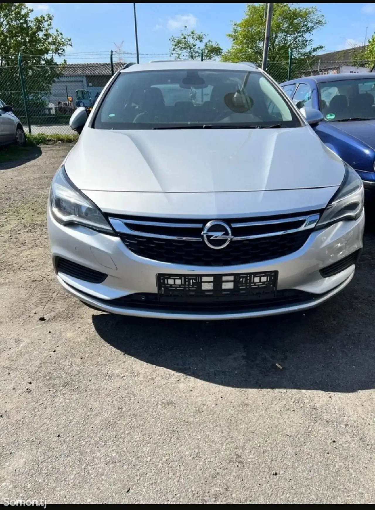 Opel Astra K 2016 · 1.6 AT