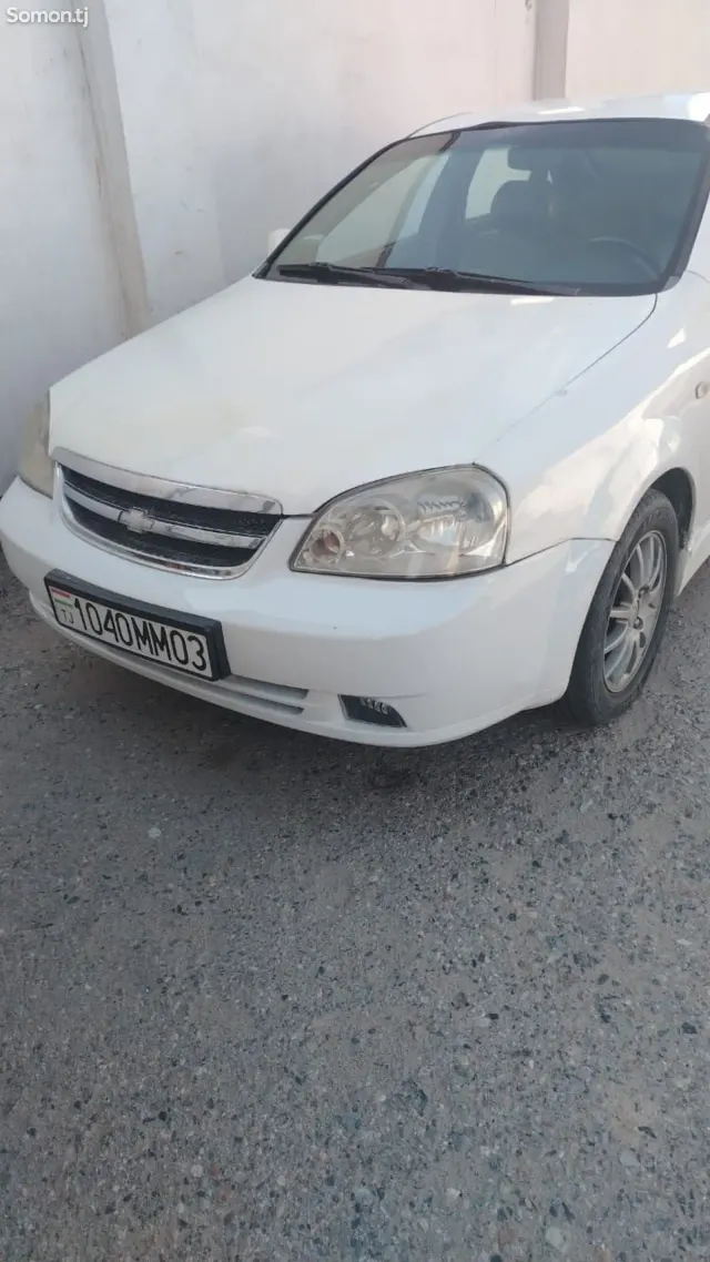 Chevrolet Lacetti 2008 · 1.6 AT