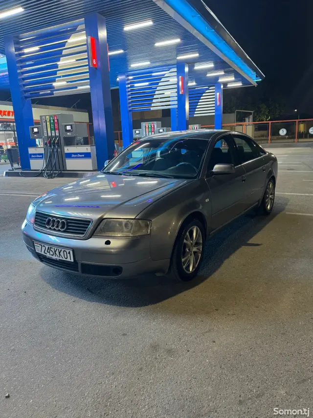 Audi A6 1999 · 2.4 MT
