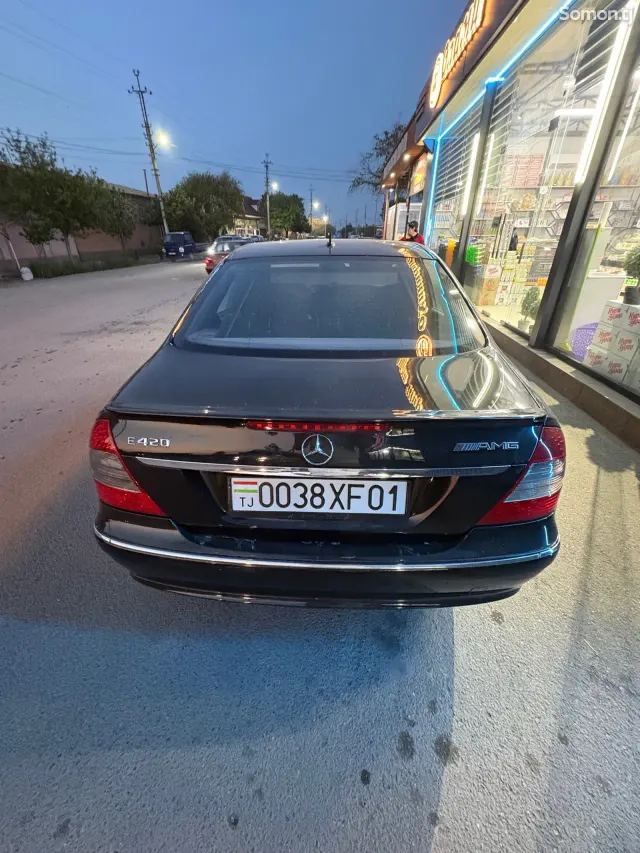 Mercedes-Benz E class 2008 · 4.2 AT