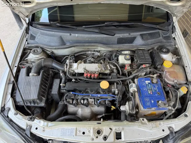 Opel Astra G 2004 · 1.6 AT