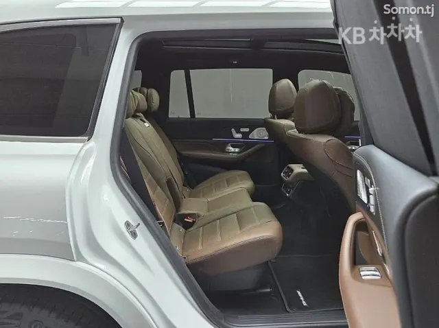 Mercedes-Benz GLS 2025 · 3.0 AT