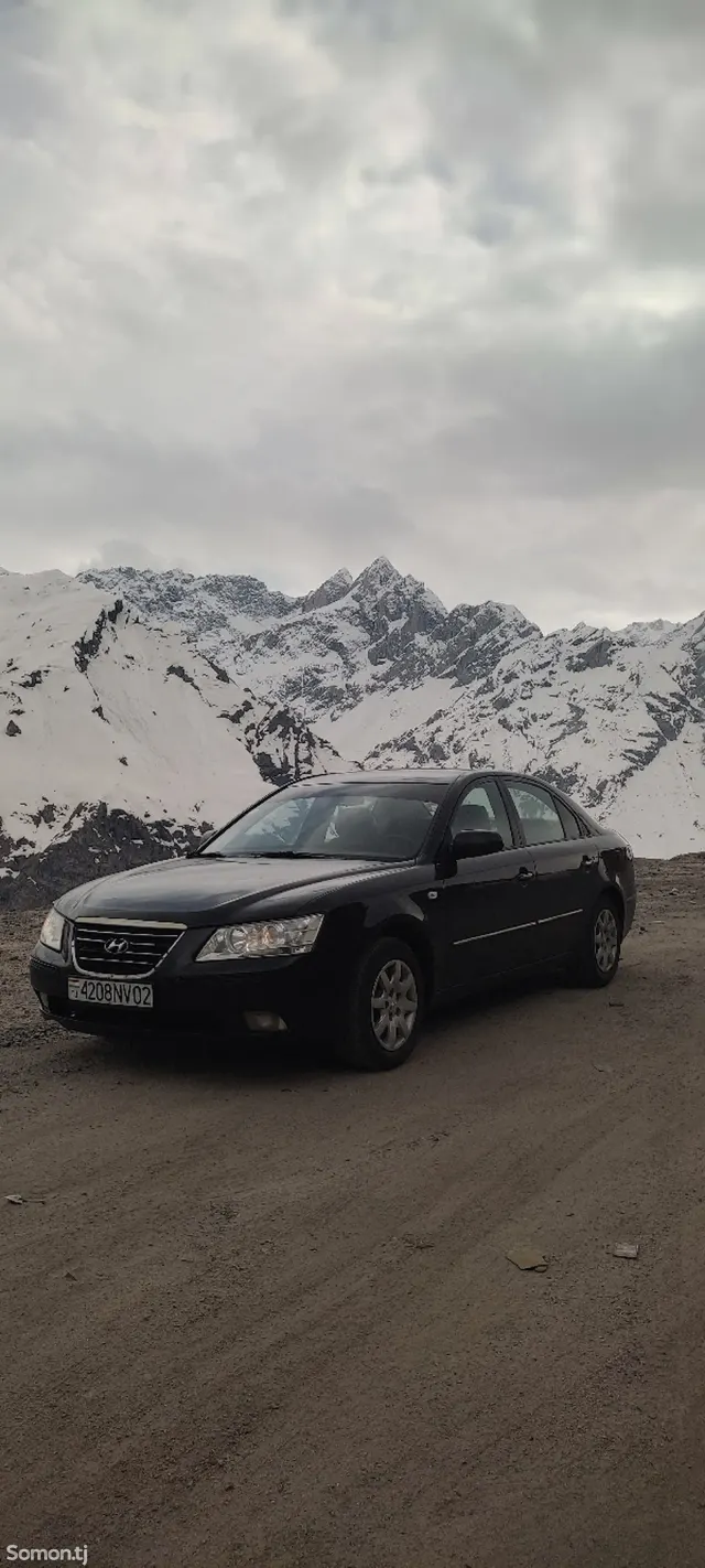 Hyundai Sonata 2008 · 2.0 AT