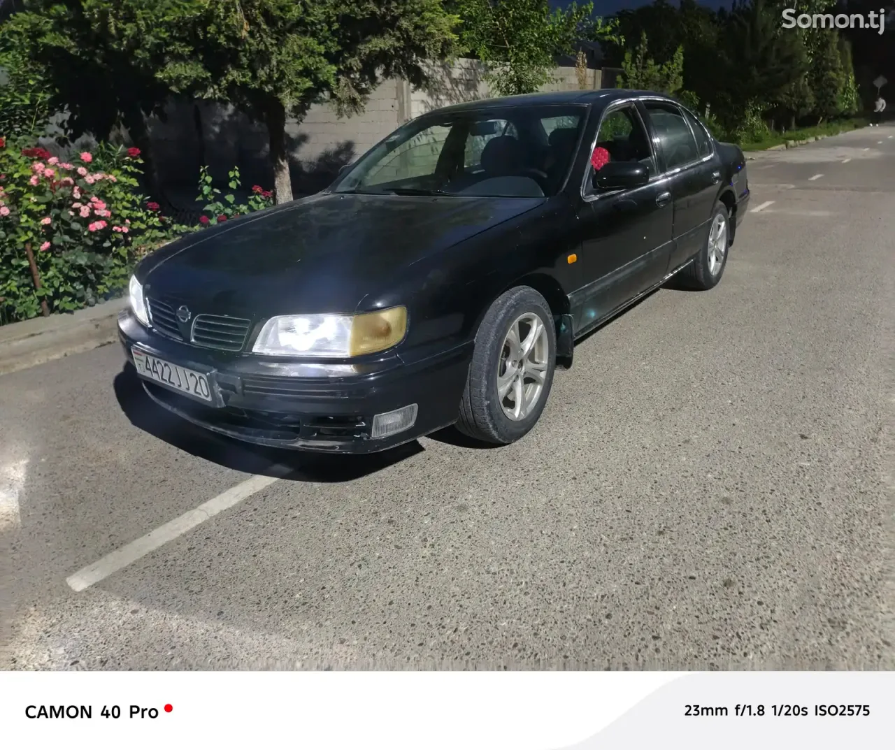Nissan Maxima 1997 · 2.0 AT